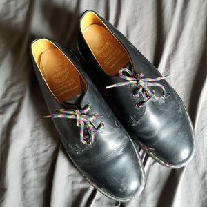 Dr. Marten  3-Eye/Hole Black w/ Rainbow Stitching